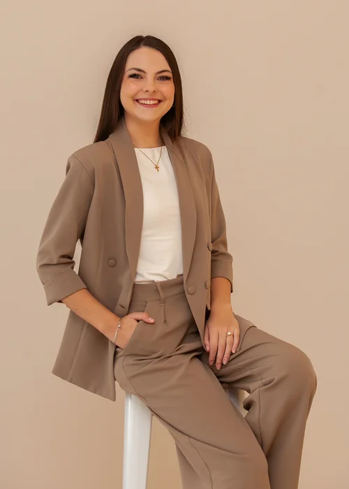Hello, I’m Elzaan Brink
